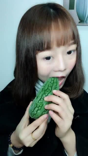 吃瓜直播岚姐,岚姐吃瓜直播,揭秘娱乐圈幕后故事
